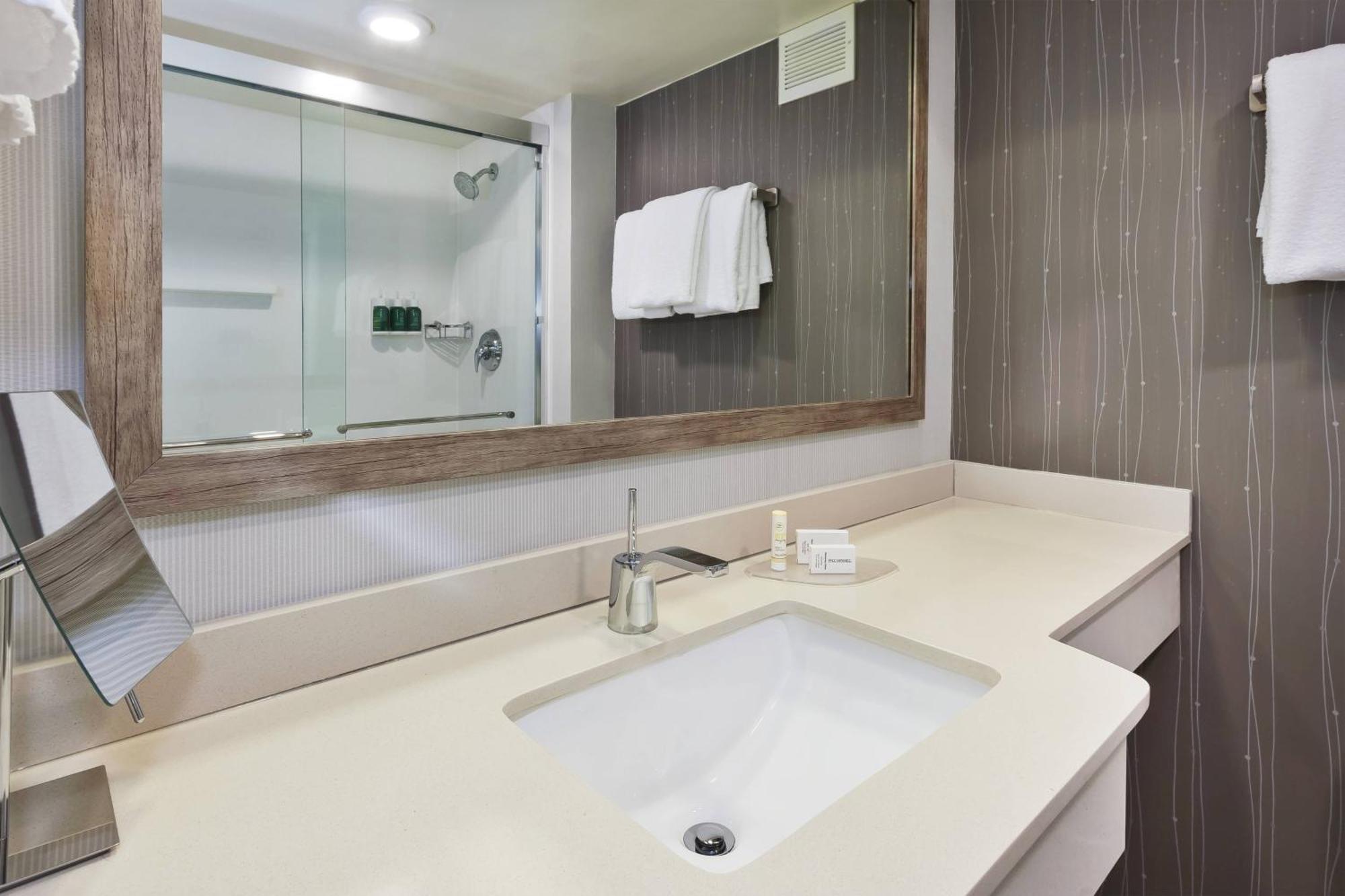 Courtyard By Marriott Secaucus Meadowlands Hotel Buitenkant foto
